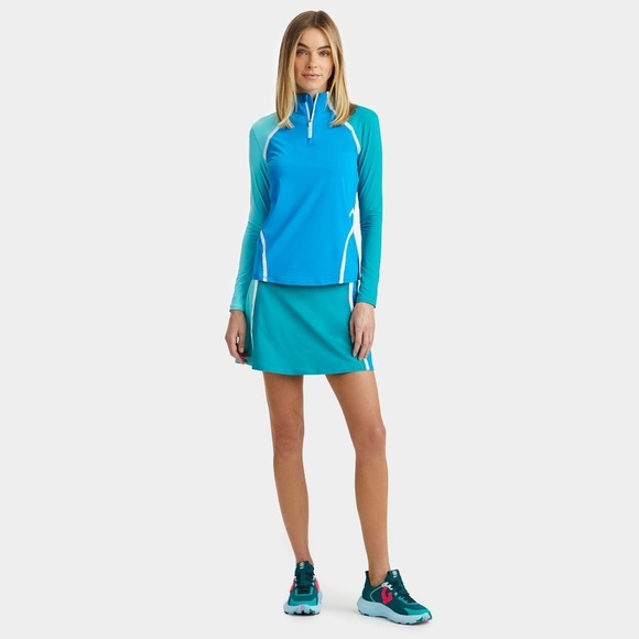 G/FORE Tops - G/FORE Colour Block Silky Tech Quarter Zip Pullover Golf Top in Catalina Size XL